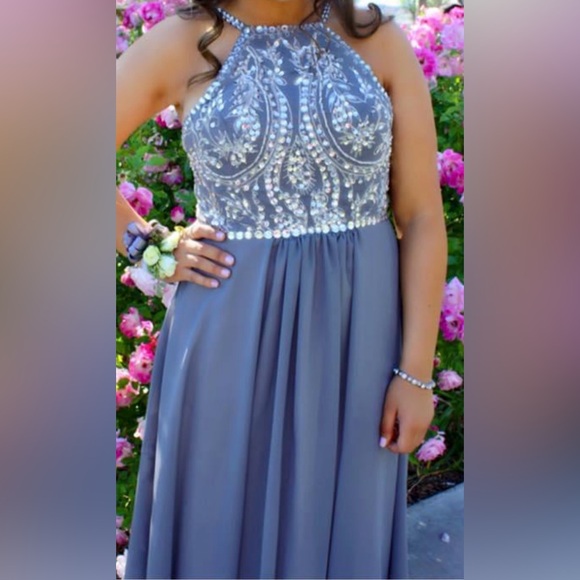Formal Gown - Picture 1 of 12